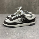 CHANEL LOW TRAINERS -  (EU42 / UK8)