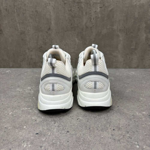 DIOR B22 WHITE - (EU 41 / UK 7)