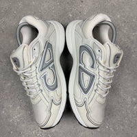 DIOR B30 WHITE - (EU 42 / UK 8)