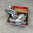 SAUCONY OMNI PRO GRID 9 - WHITE / GOLD