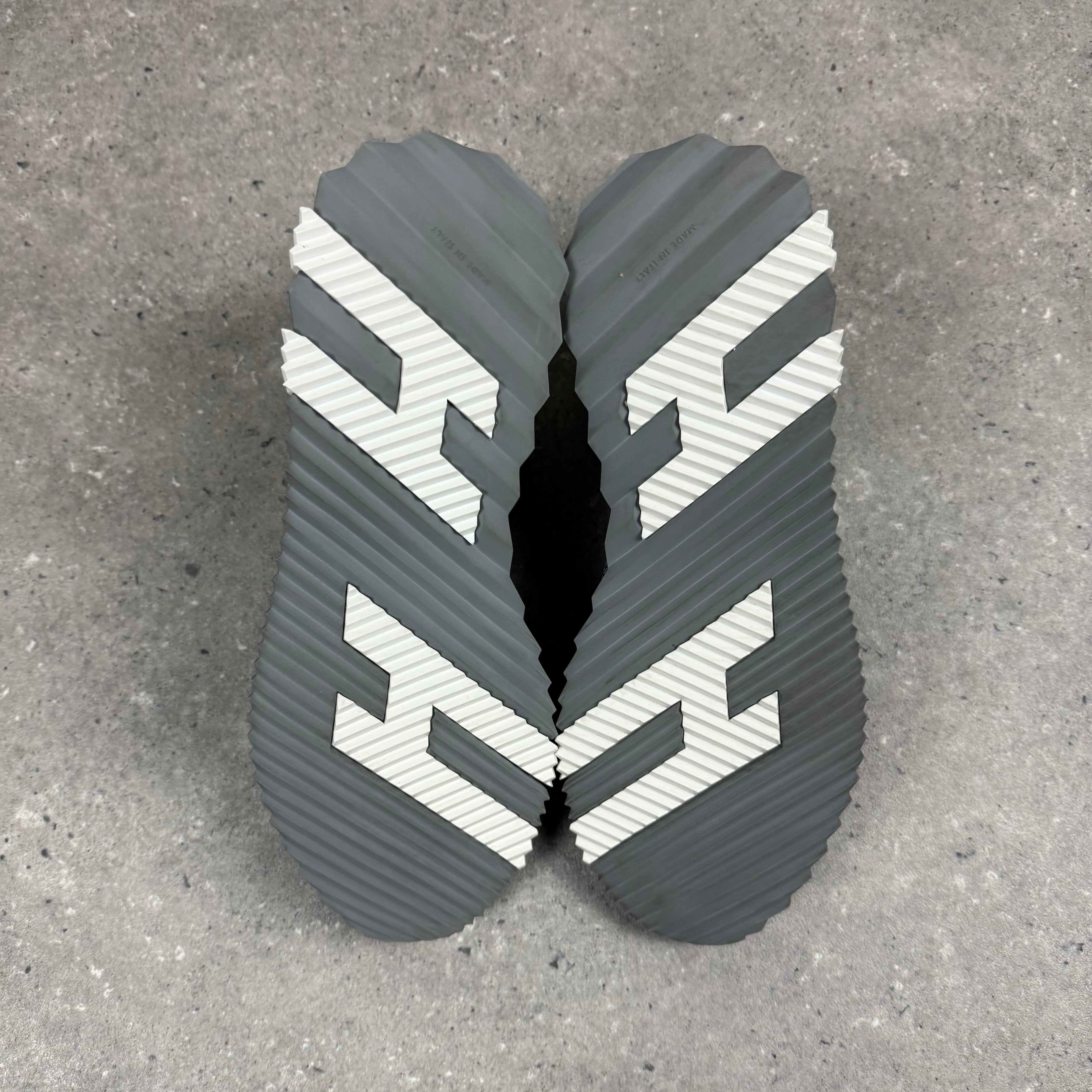 HERMES BOUNCING GREY - (EU43.5 / UK9.5)