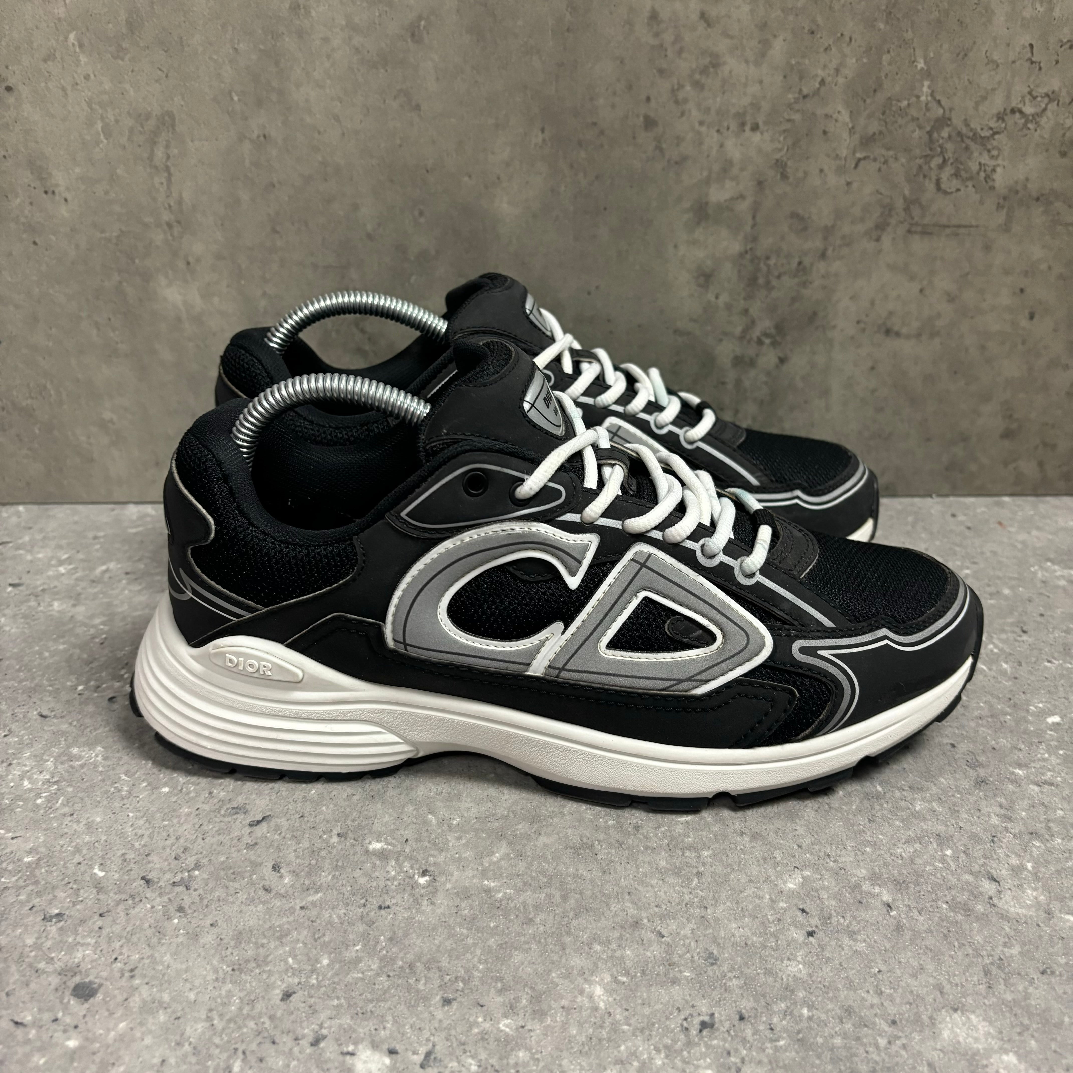 DIOR B30 BLACK - (EU 40.5 / UK 6.5)