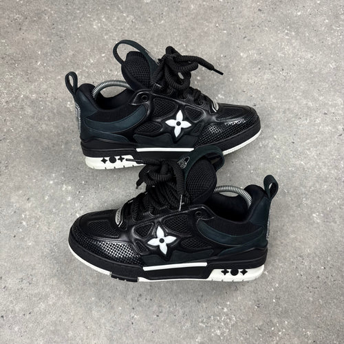LOUIS VUITTON SKATES BLACK - EU40 (FITS UK 7)