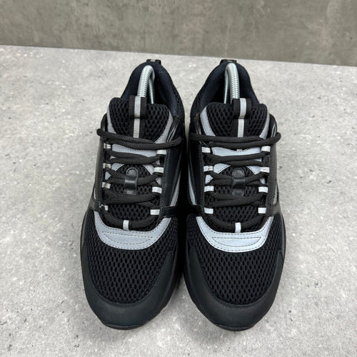 DIOR B22 BLACK - (EU 41 / UK 7)