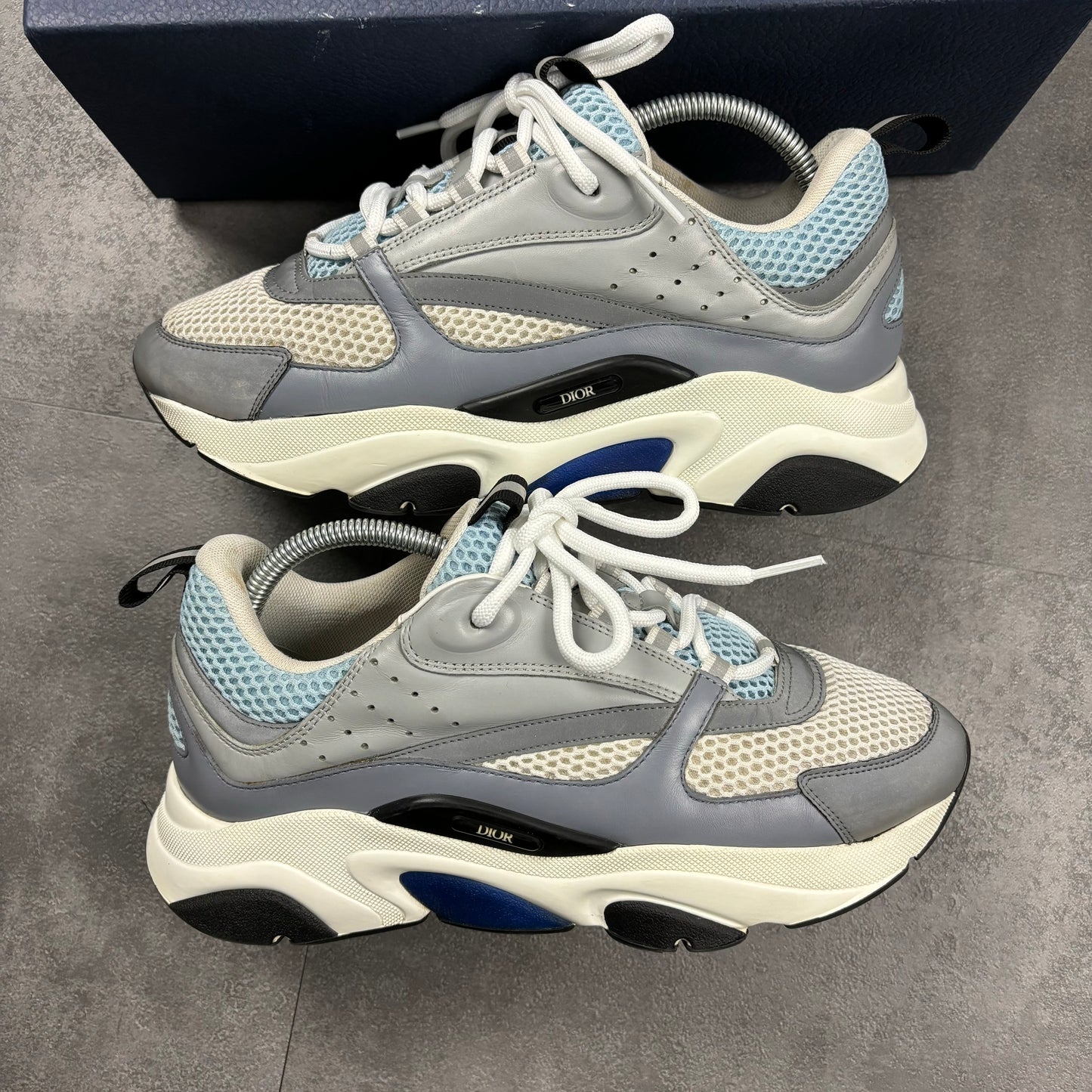 DIOR B22 TRAINERS - BABY BLUE (FITS 7)