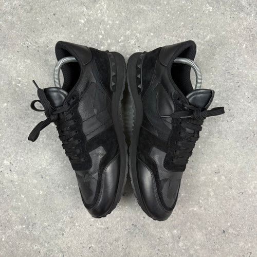 VALENTINO ROCKRUNNER BLACK - (EU42 / UK8)