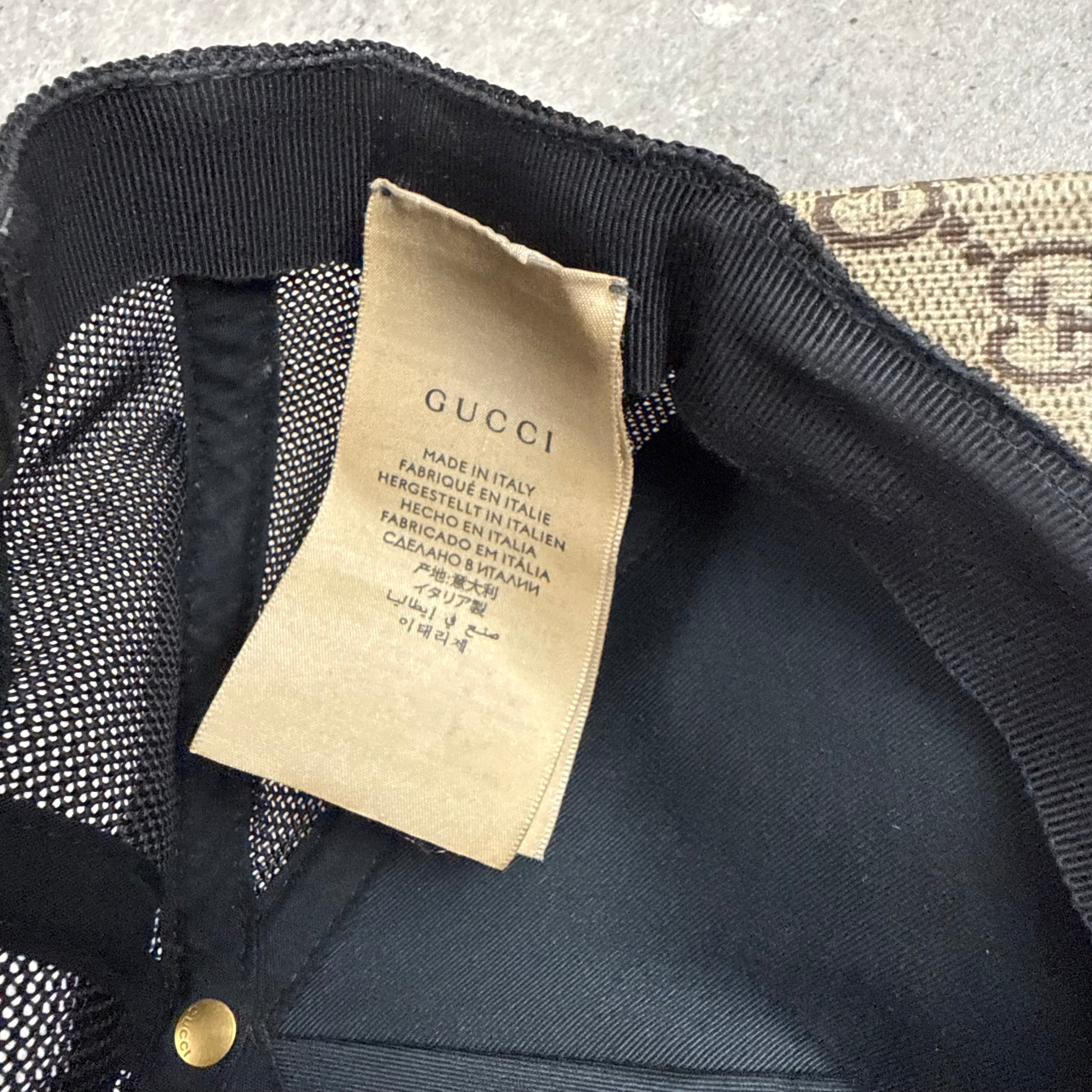 GUCCI TIGER PRINT CAP