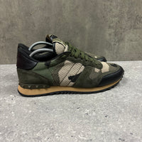 VALENTINO ROCKRUNNER KHAKI - (EU42 / UK8)