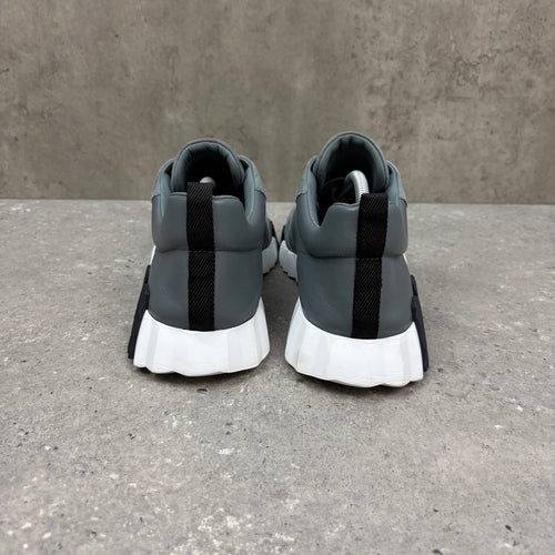HERMES BOUNCING GREY - (EU43.5 / UK9.5)
