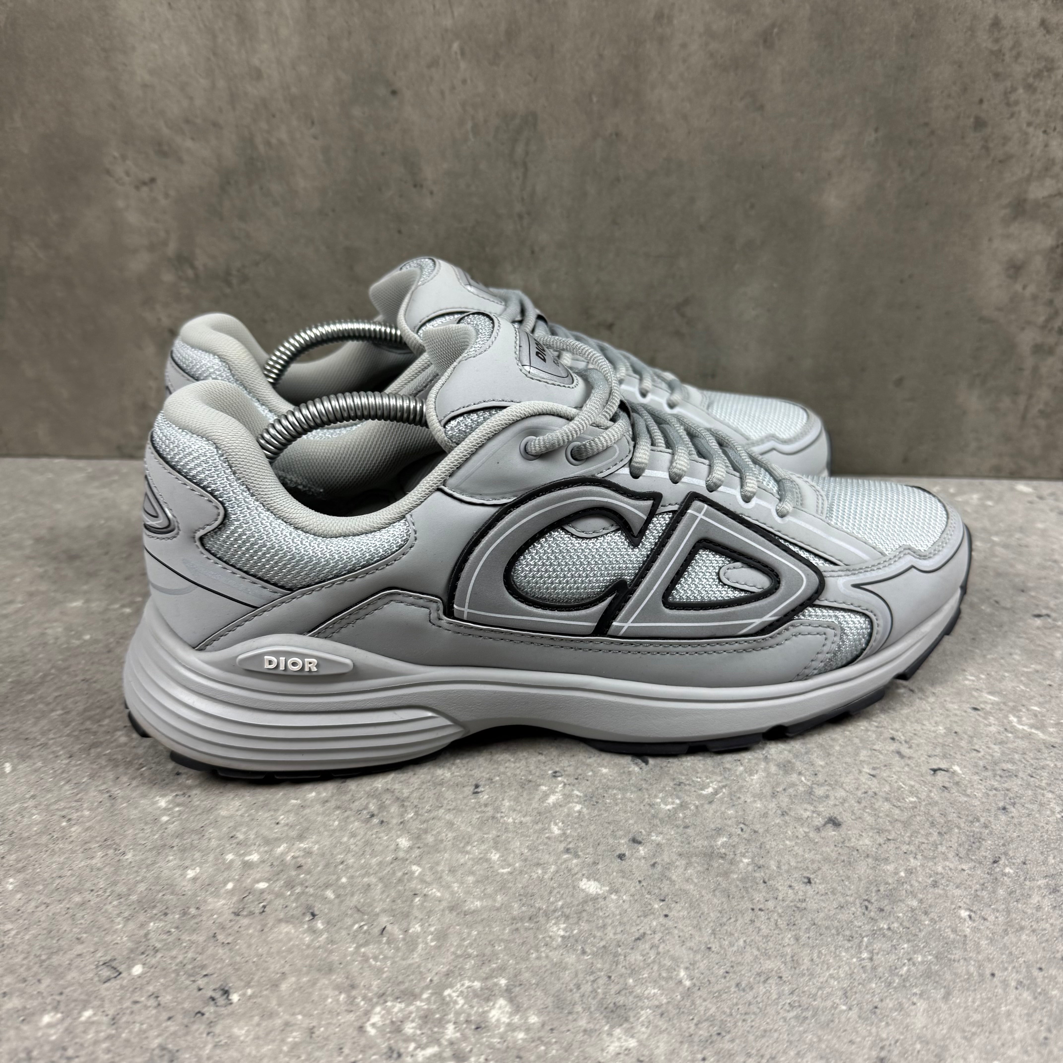 DIOR B30 GREY - (EU44 / UK 10)