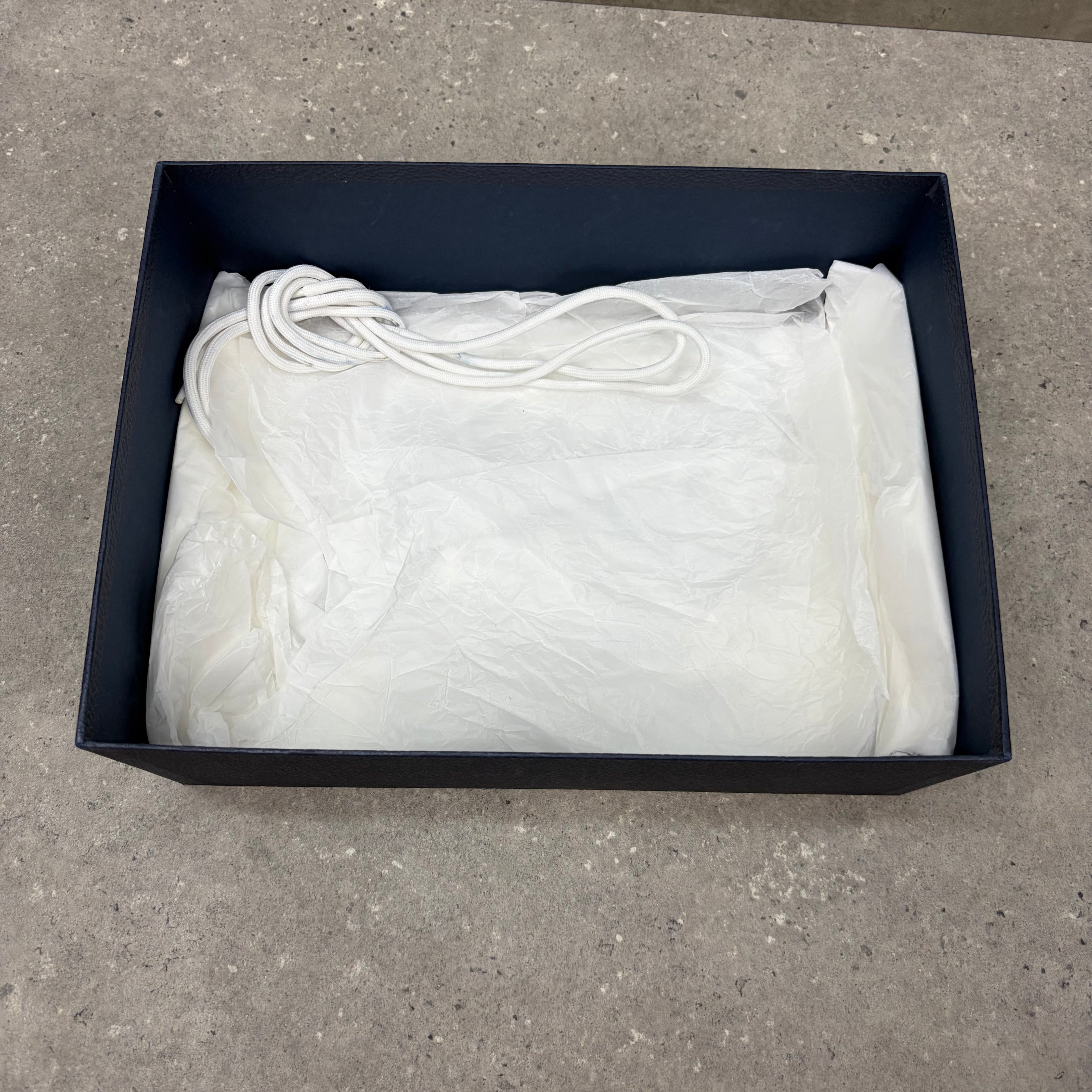 DIOR B22 NAVY - (EU42.5 / UK8.5)