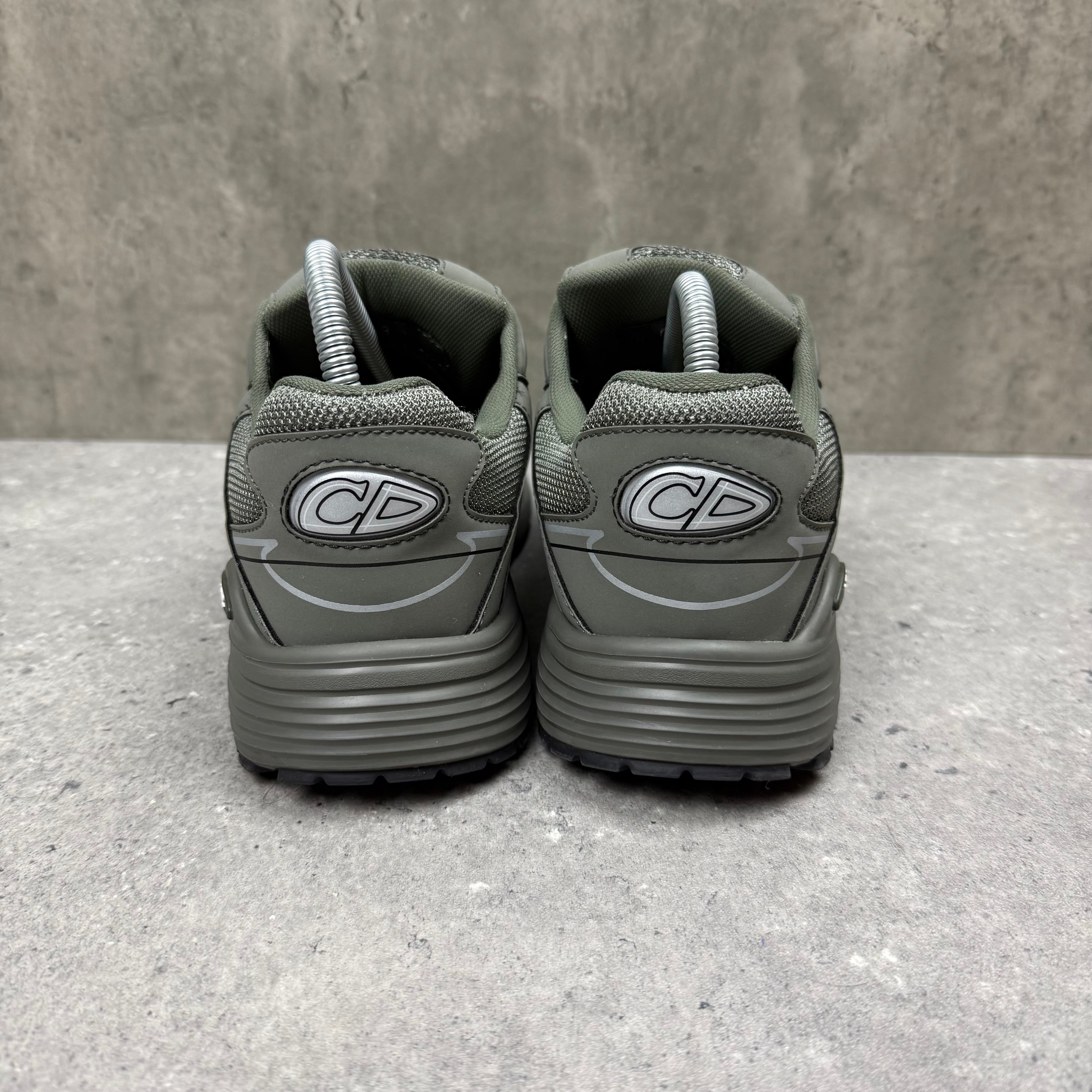 DIOR B30 KHAKI - (EU 40 / UK 6)