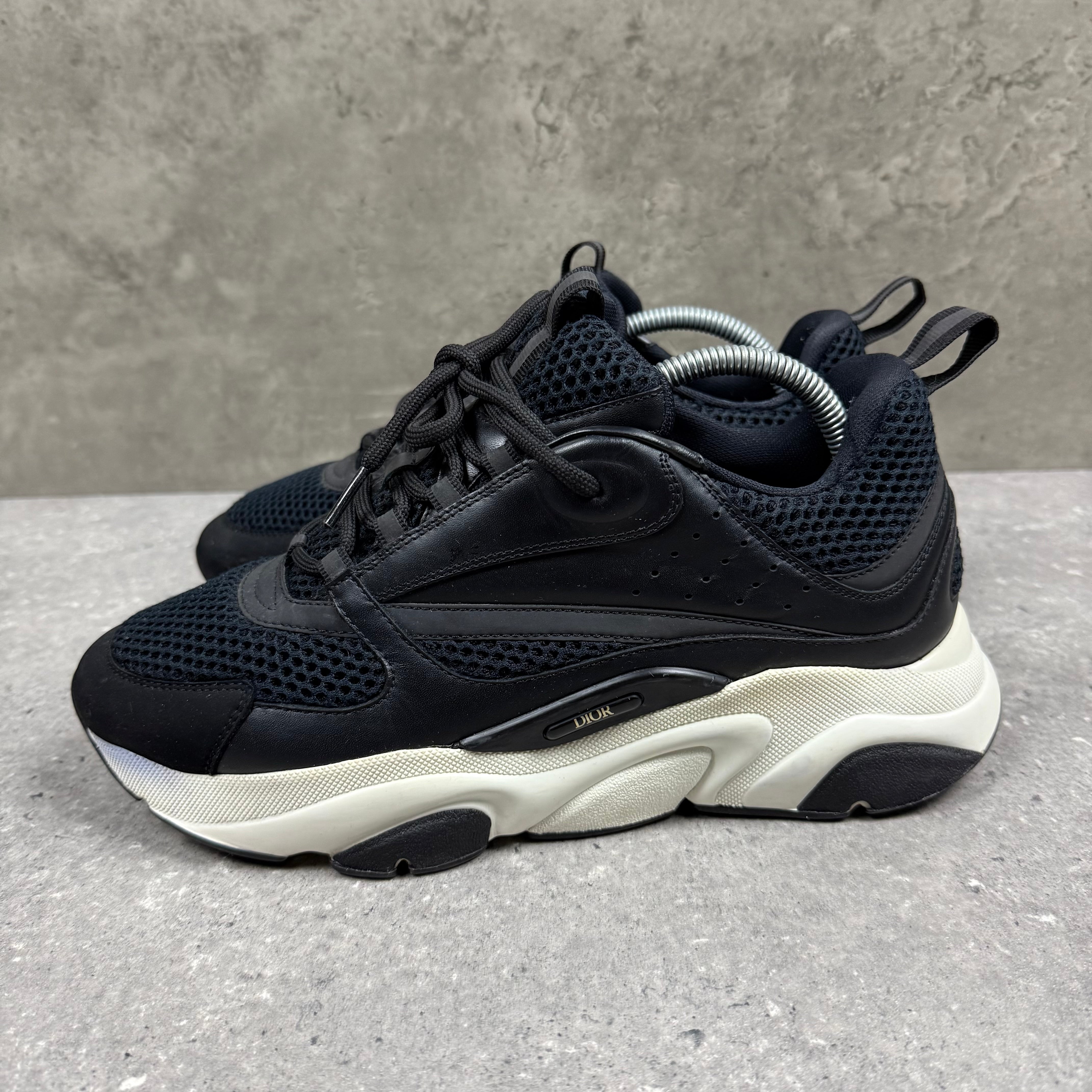 DIOR B22 BLACK - (EU42 / UK8)