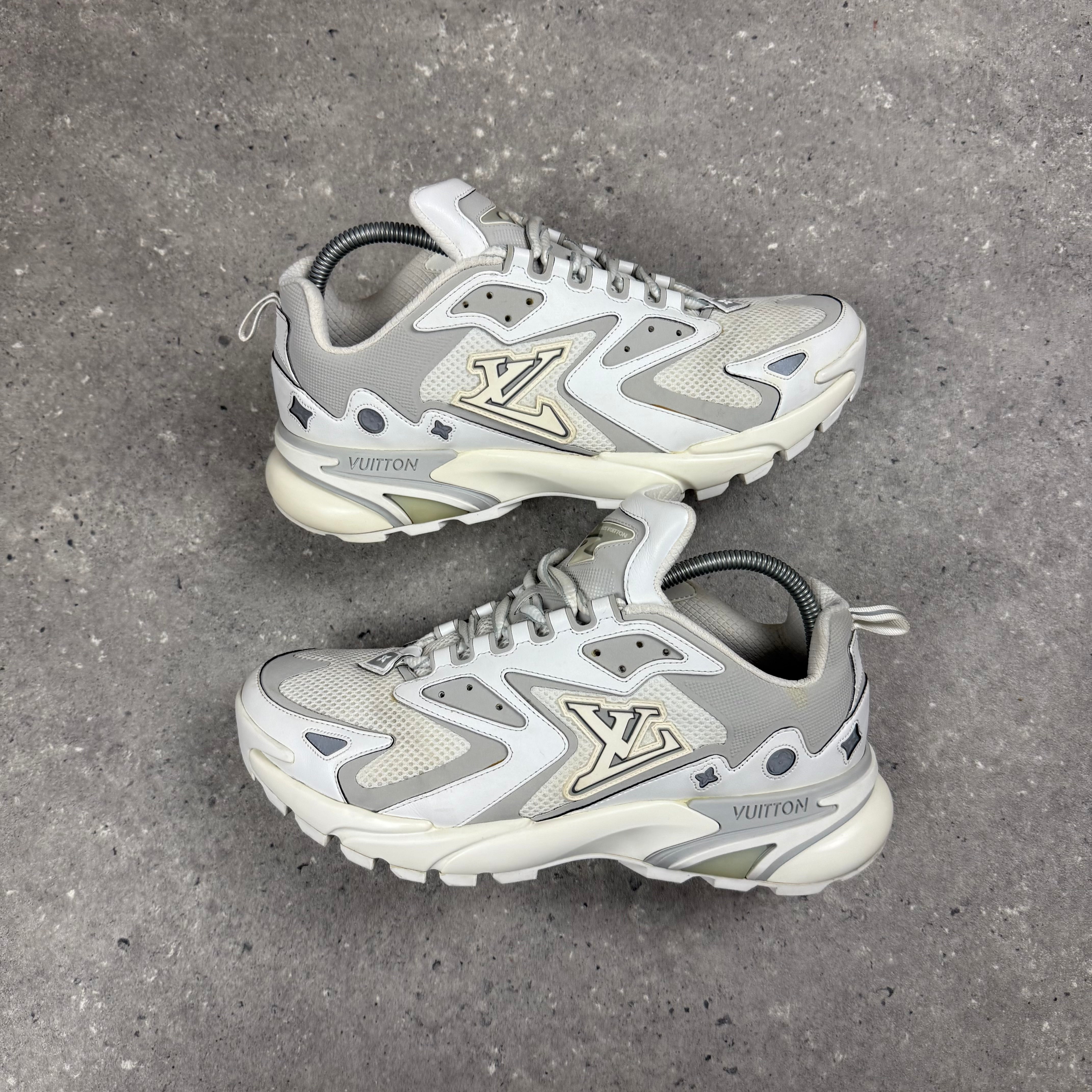 LOUIS VUITTON TACTICS WHITE - EU41 (FITS UK 8)