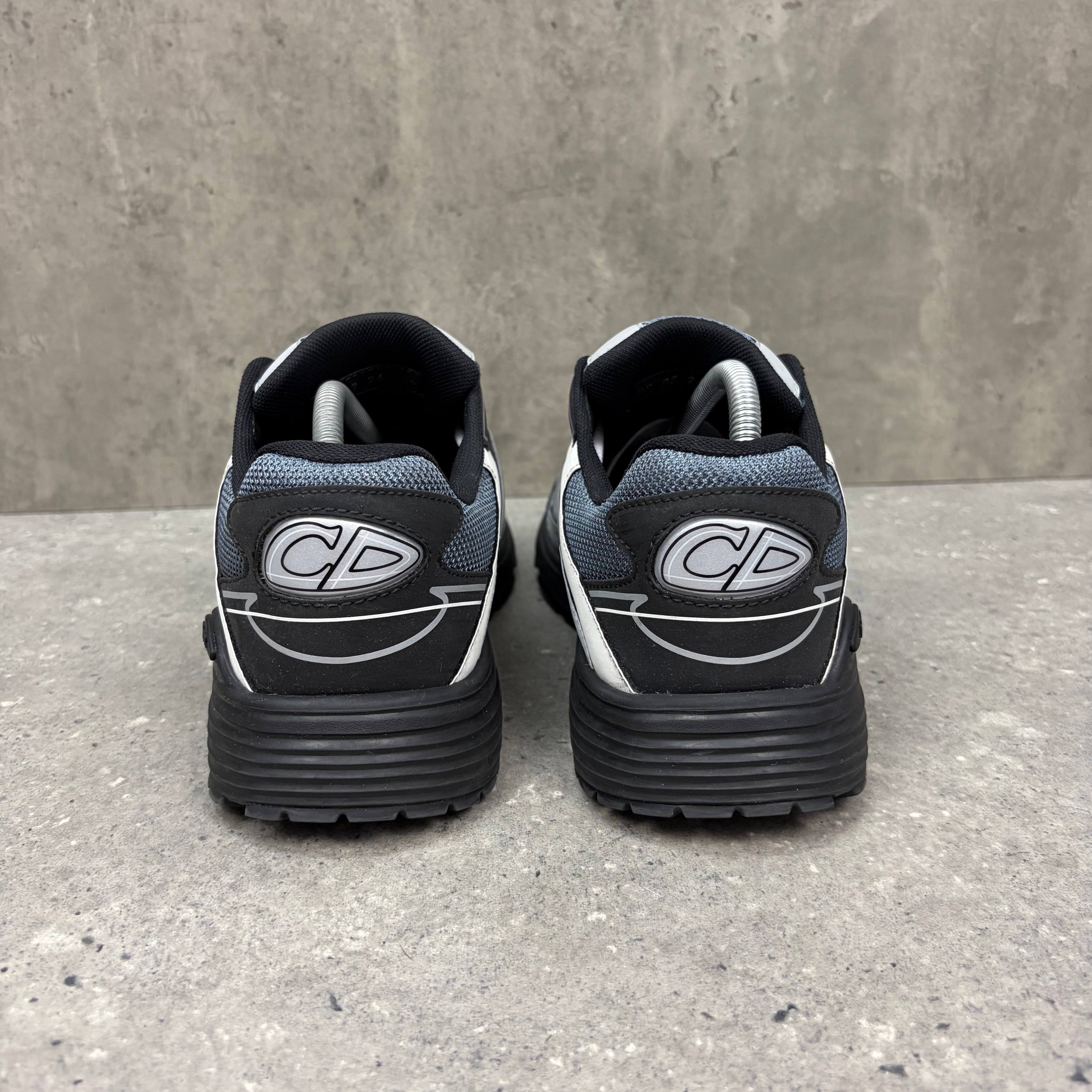 DIOR B22 BLACK / GREY - (EU42.5 / UK8.5)