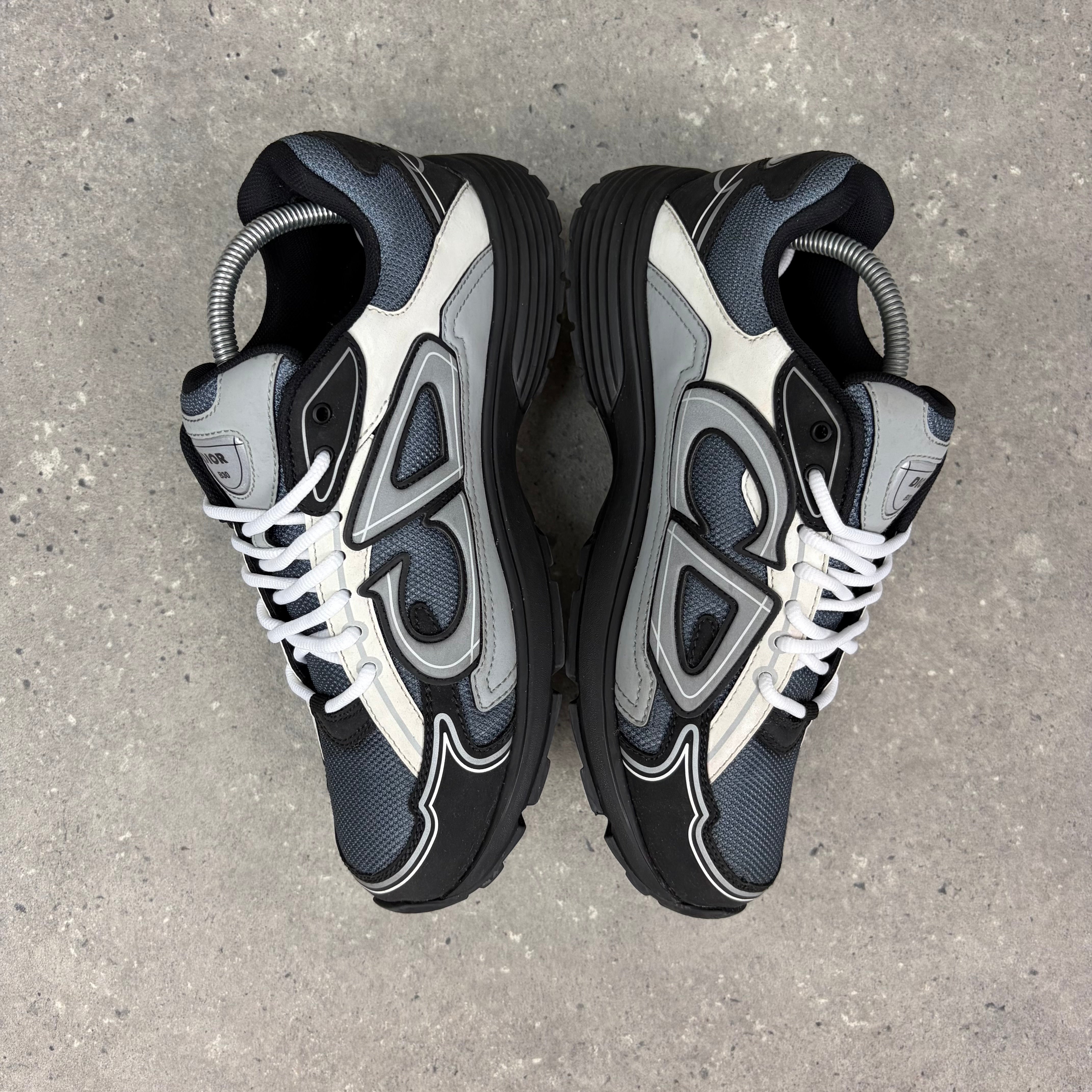 DIOR B22 BLACK / GREY - (EU42.5 / UK8.5)