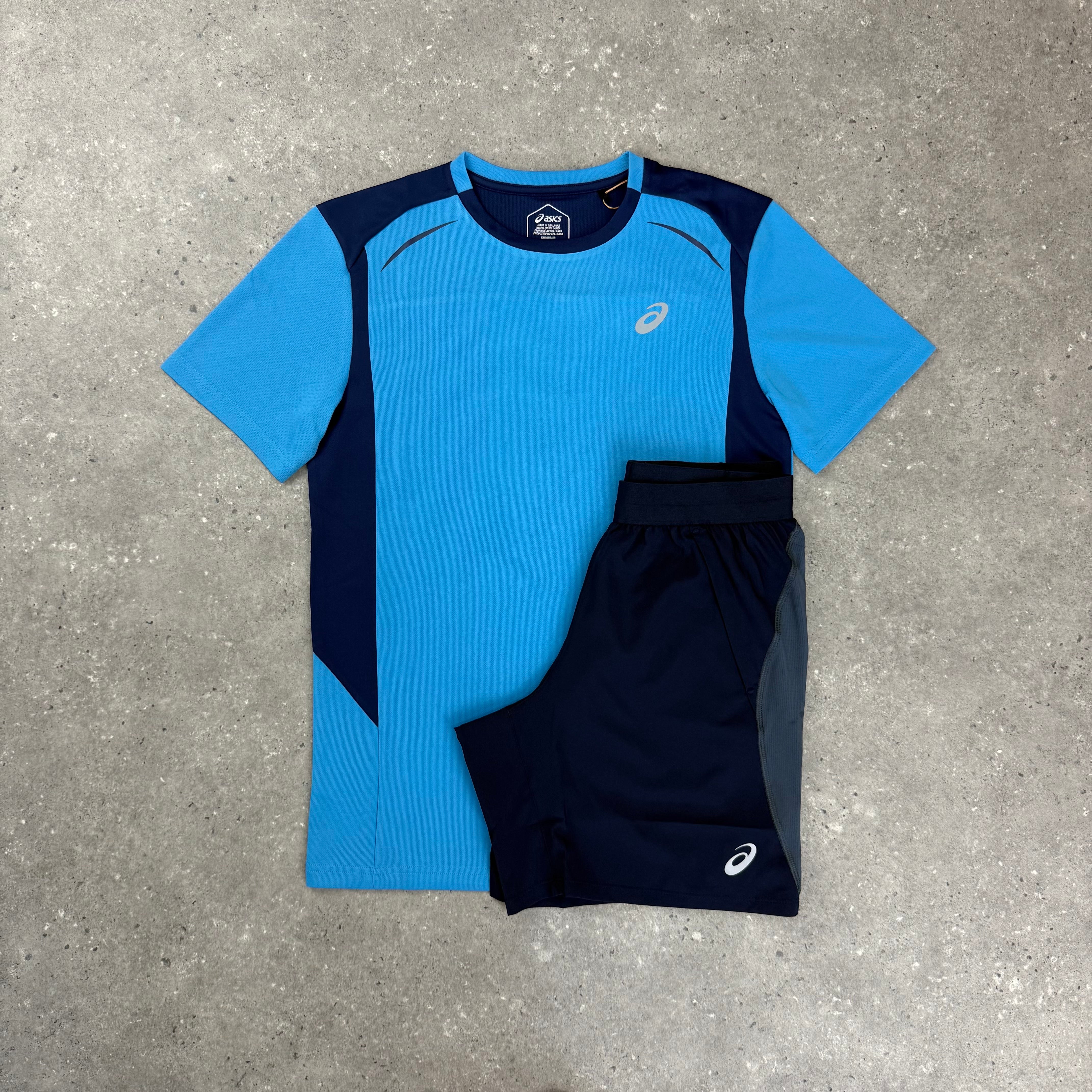 ASICS CURVED SEAM T-SHIRT & ROAD SHORT SET - NAVY/BLUE