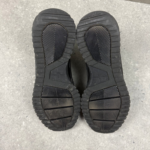 LOUIS VUITTON VNR BLACK - EU41 (FITS UK 8)