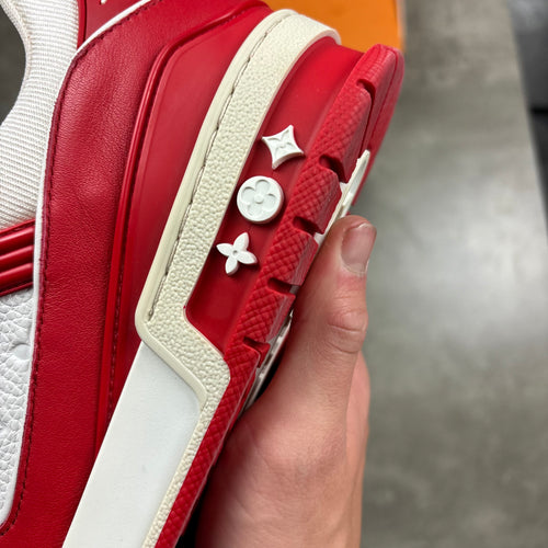 LOUIS VUITTON SNEAKERS - EU42 (FITS UK 9)