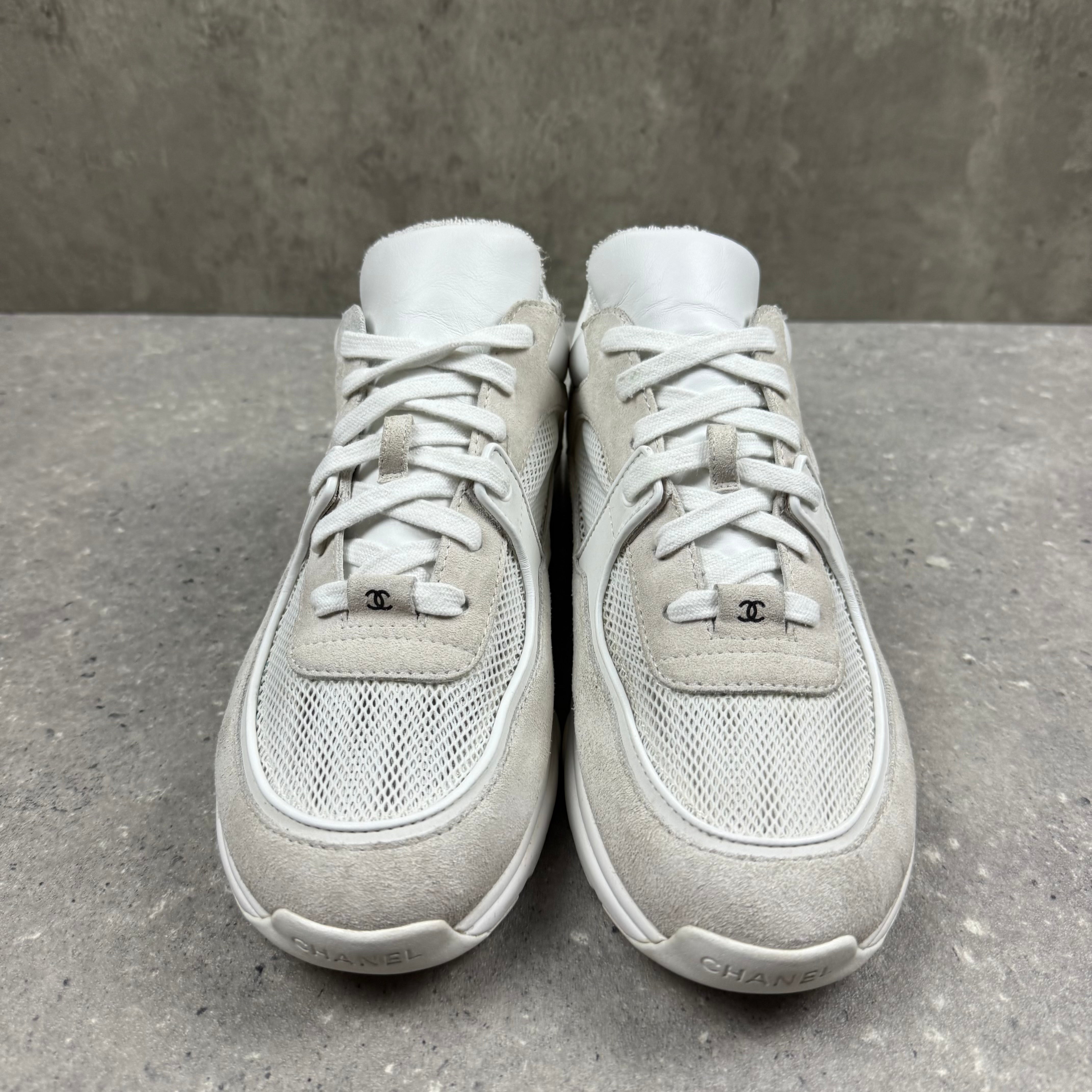 CHANEL CC RUNNERS -  (EU42 / UK8)
