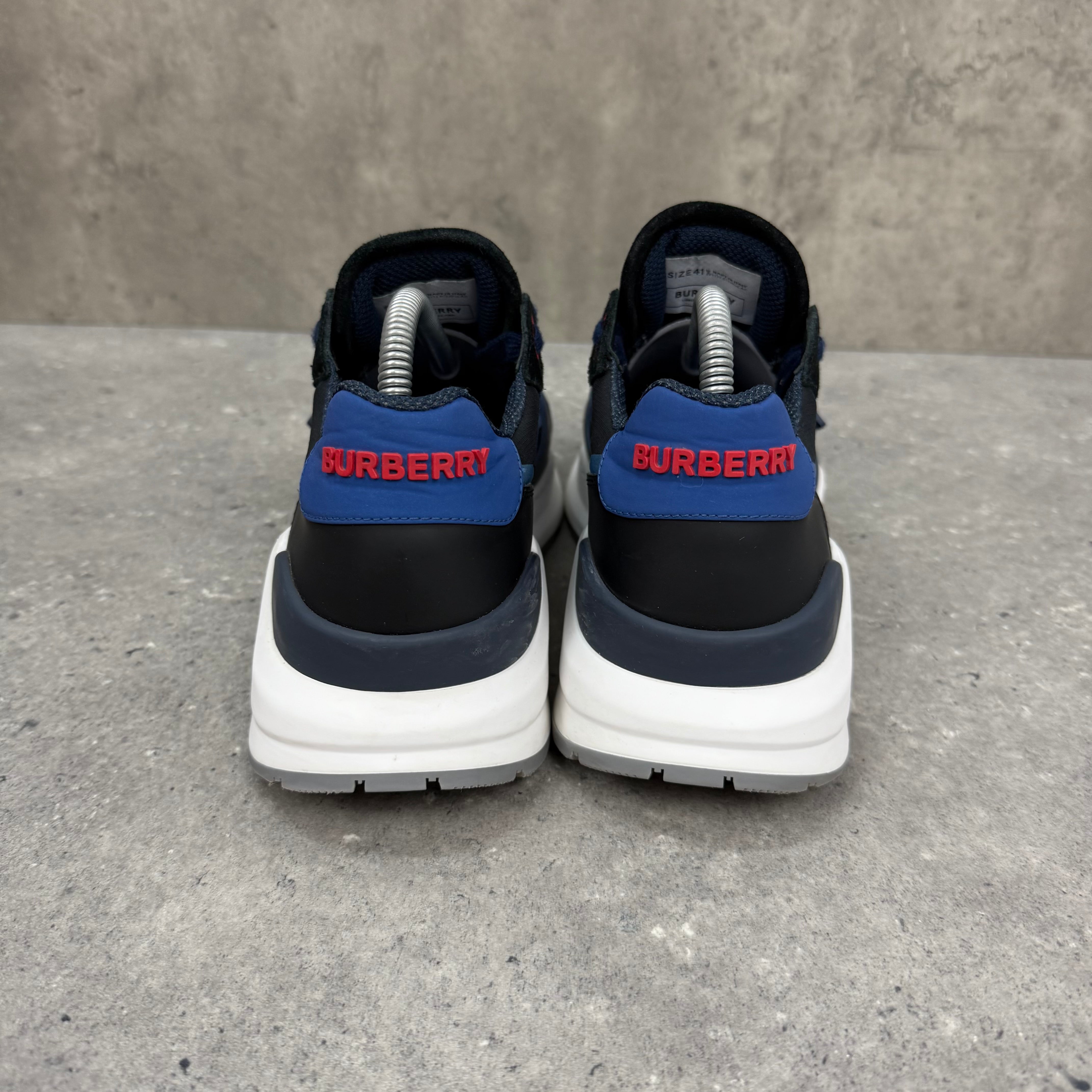 BURBERRY RAMSEY -  (EU41.5 / UK7.5)