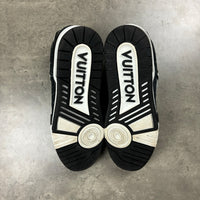 LOUIS VUITTON DENIMS - EU 42 (FITS UK 9)