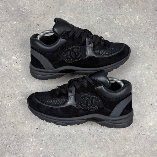 CHANEL RUNNERS BLACK -  (EU40.5 / UK6.5)