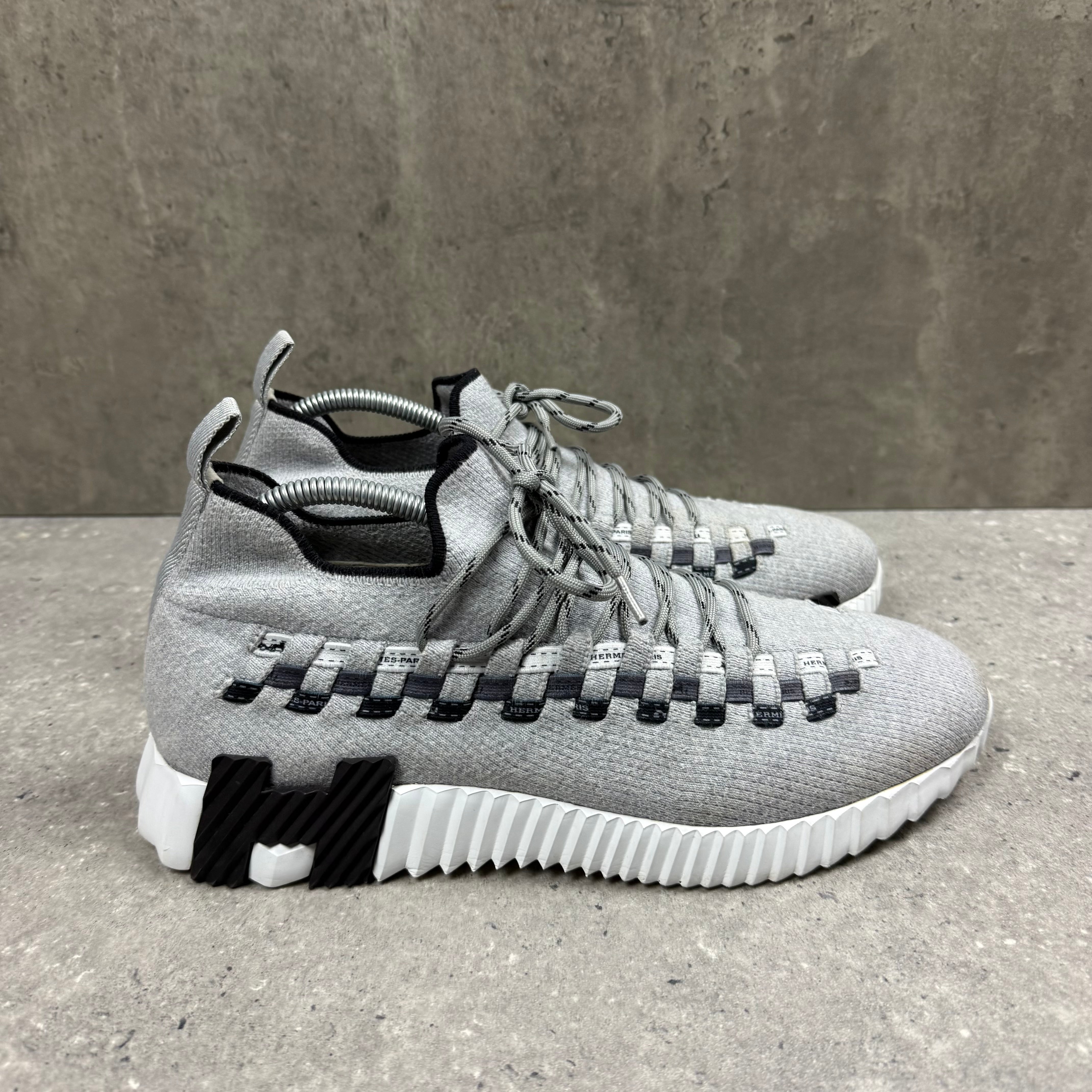 HERMES BOUNCING GREY - (EU42 / UK8)