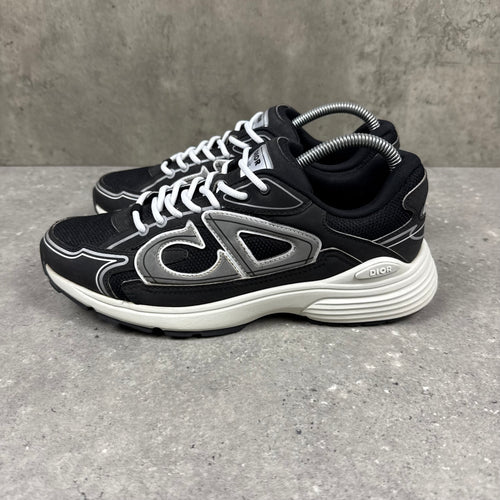 DIOR B30 BLACK/WHITE - (EU 41 / UK 7)