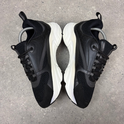 DIOR B22 BLACK / WHITE - (EU42 / UK8)