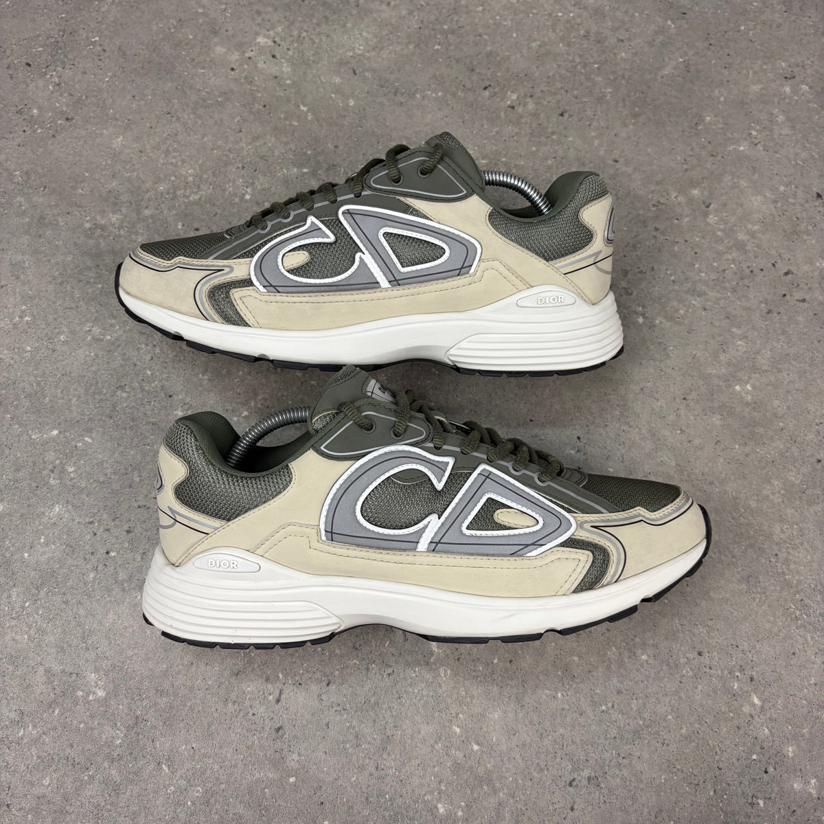 DIOR B30 BEIGE KHAKI - (EU44 / UK 10)