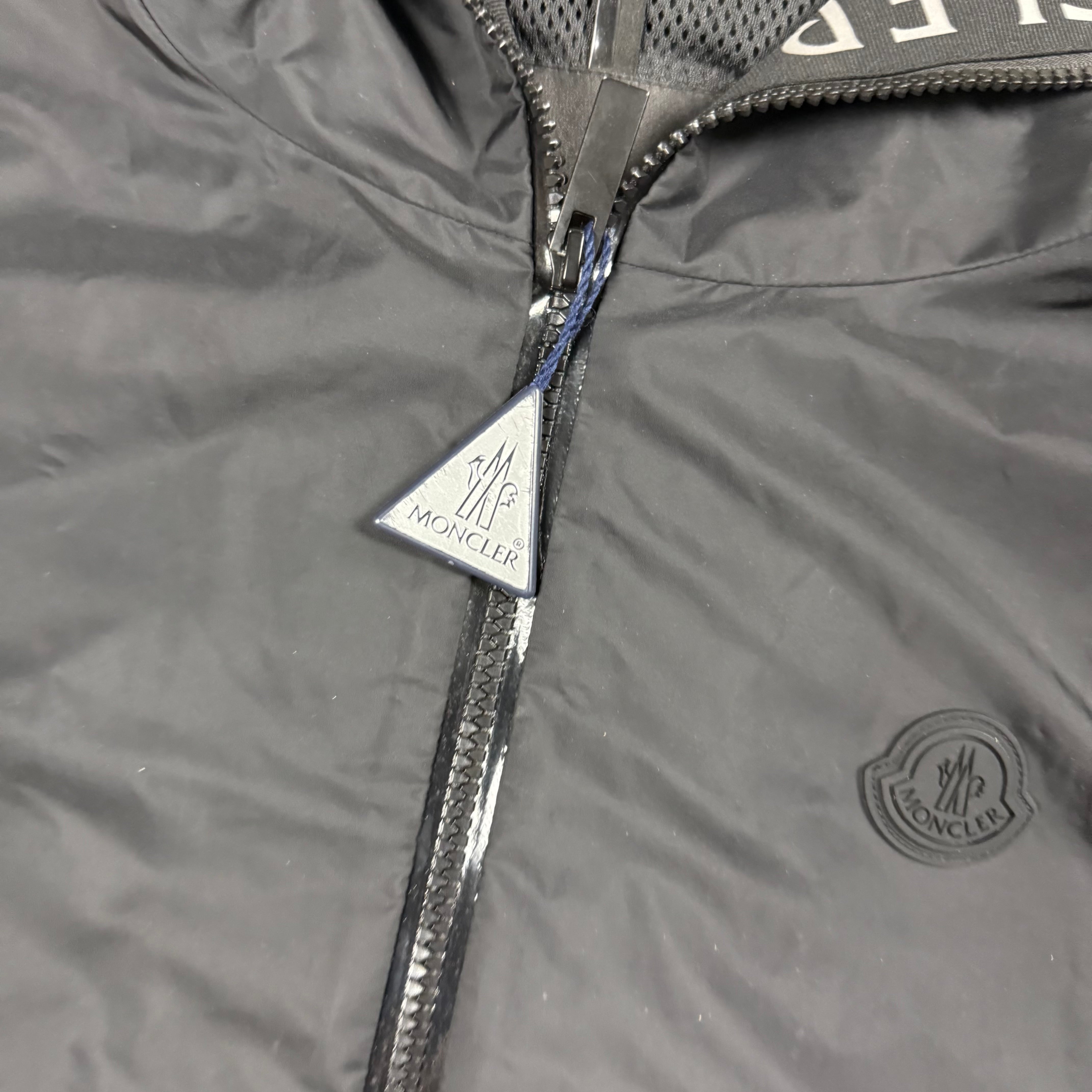 MONCLER PAKITO GILET BLACK - 2 (M)