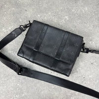 LOUIS VUITTON TRUNK MESSENGER BAG - BLACK