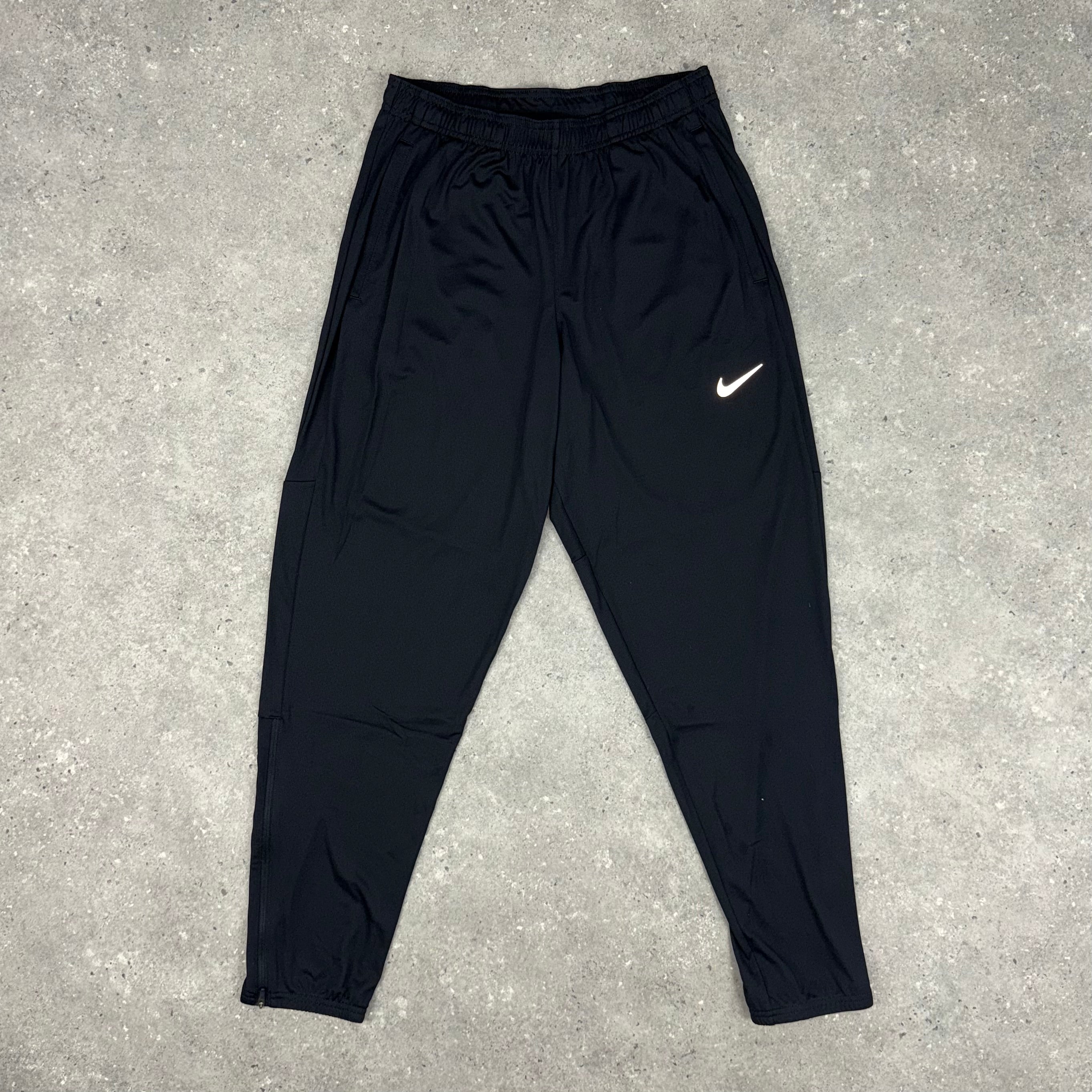 NIKE CHALLENGER PANTS - BLACK