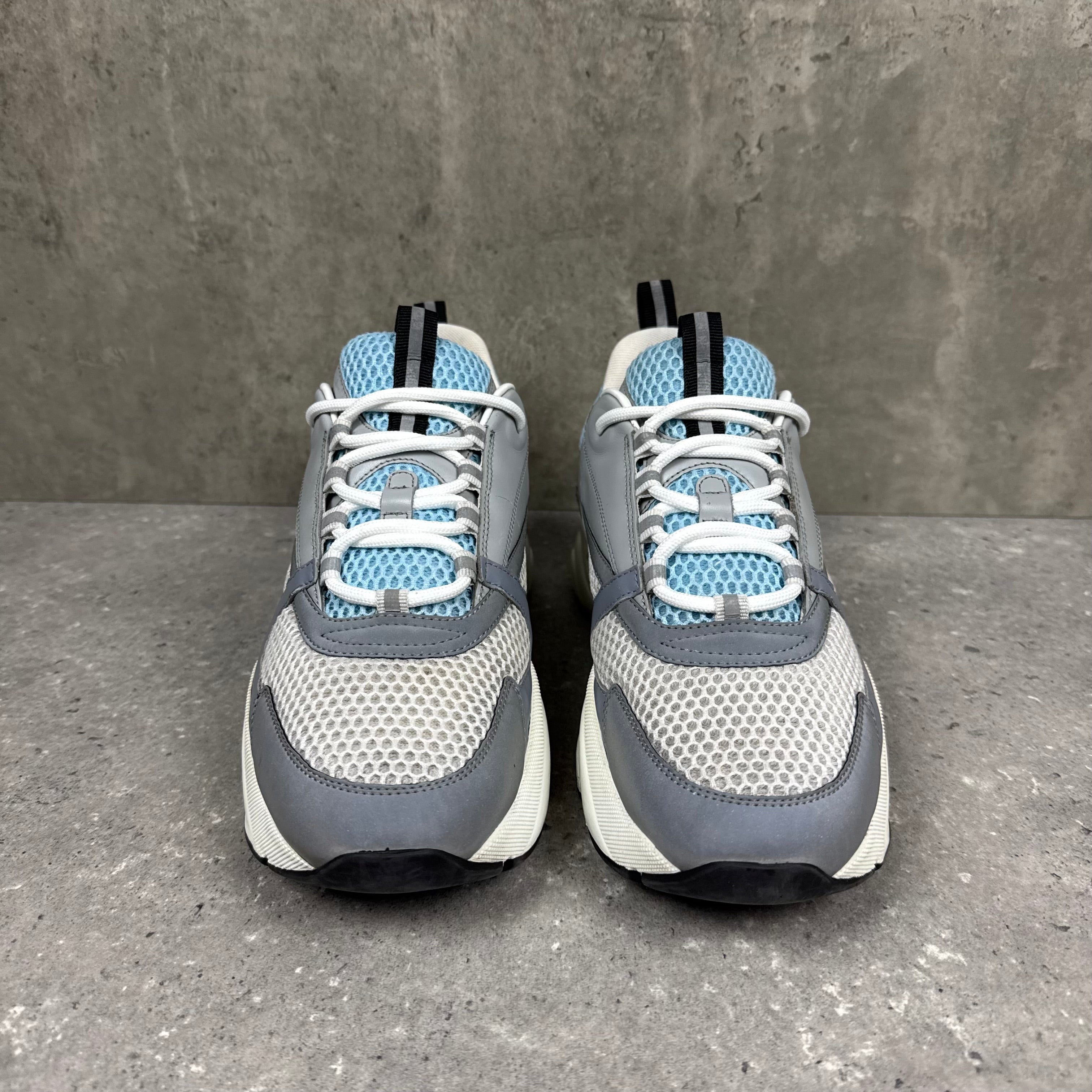 DIOR B22 BABY BLUE - (EU43.5 / UK9.5)