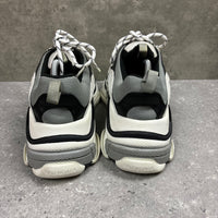 BALENCIAGA TRIPLE S - (EU43 / UK9)