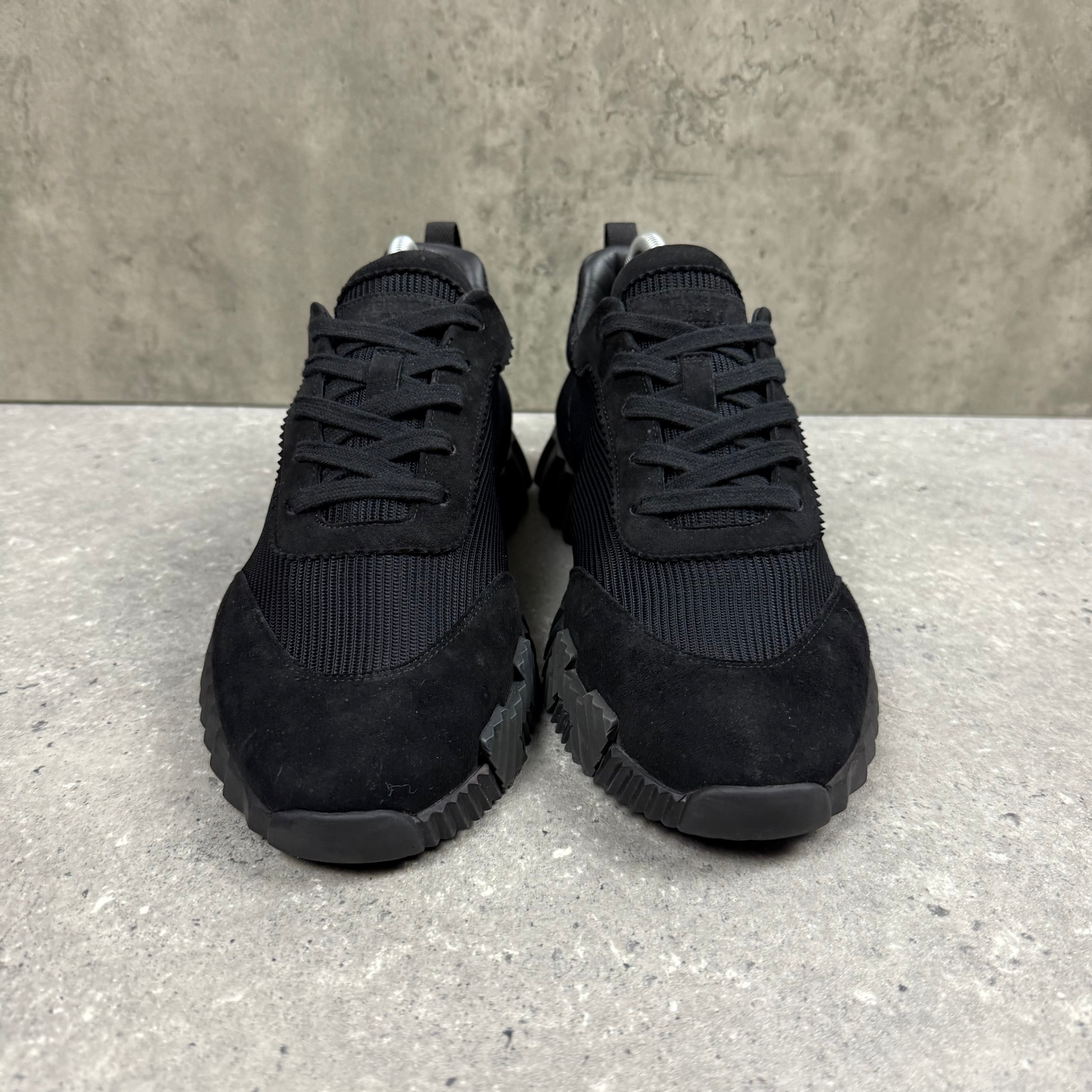 HERMES BOUNCING BLACK - (EU41 / UK7)