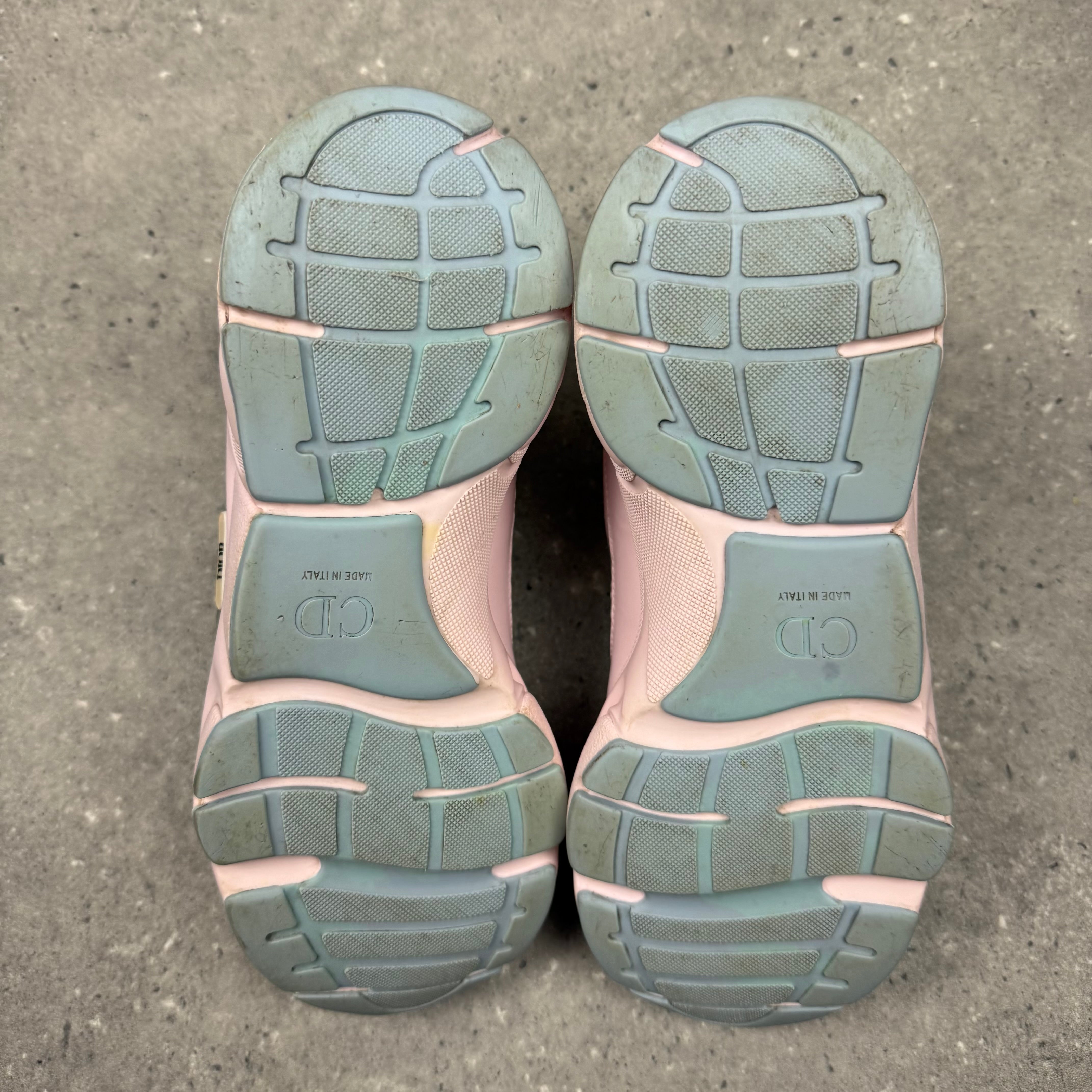 DIOR B22 PINK - (EU41.5 / UK 7.5)