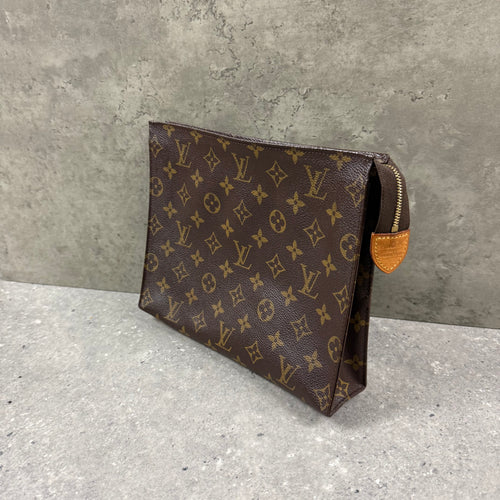 LOUIS VUITTON POCHETTE CLUTCH BAG
