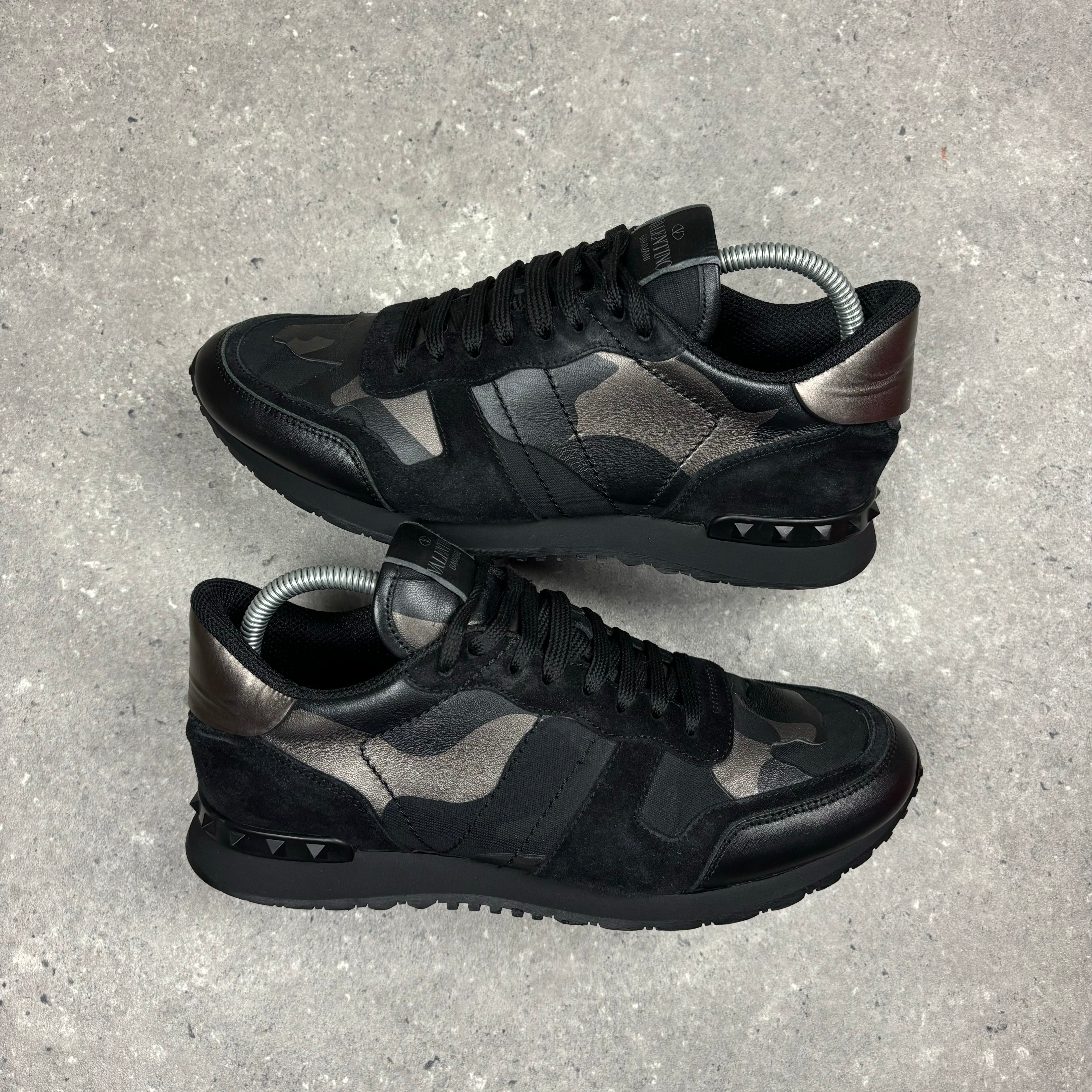 VALENTINO ROCKRUNNER - (EU40 / UK6)