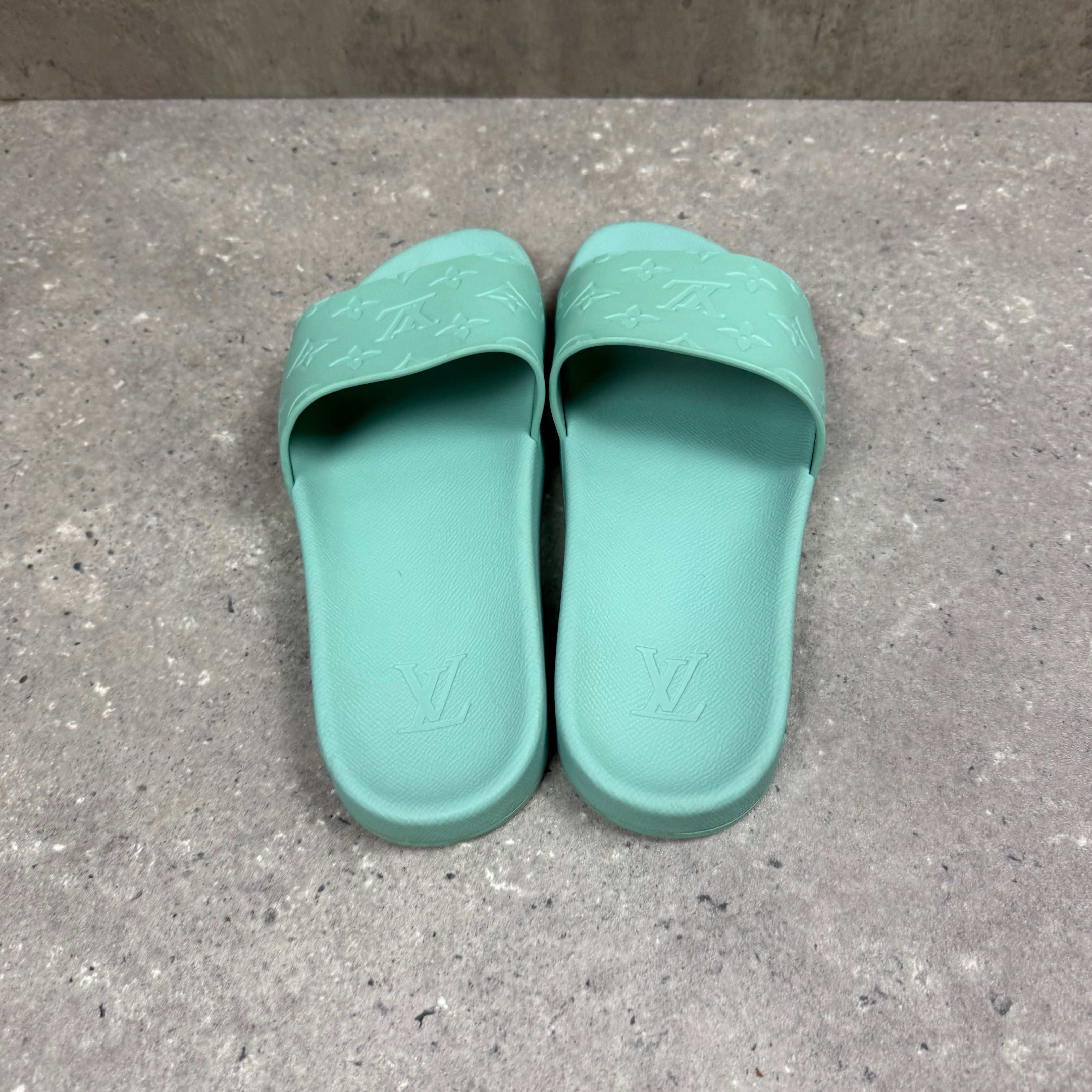 LOUIS VUITTON SLIDERS MINT GREEN - EU41 (FITS UK 8)