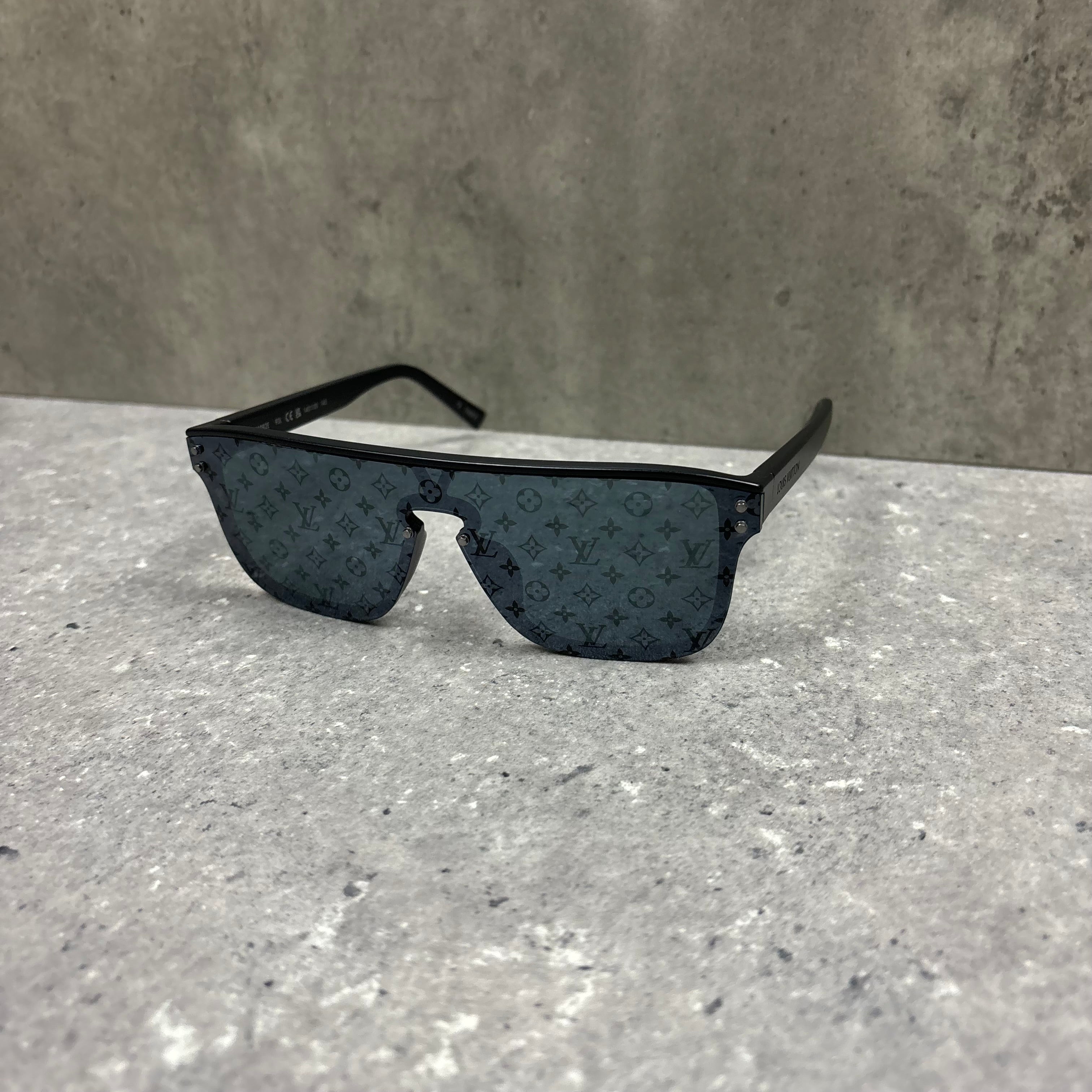 LOUIS VUITTON WAIMEA MONOGRAM SUNGLASSES