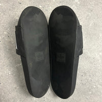 VALENTINO SLIDERS BLACK - (EU42 / UK8)
