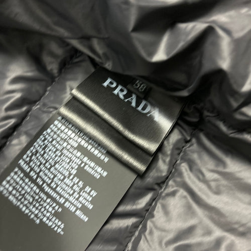 PRADA GILET (FITS L)