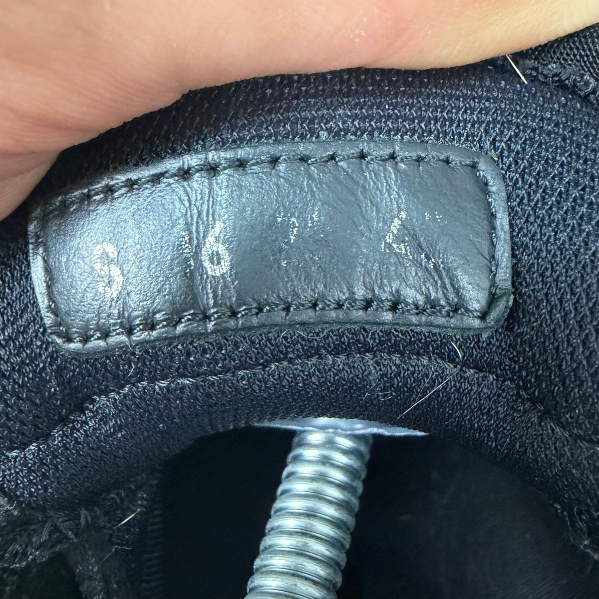 DIOR B25 BLACK - (EU43 / UK9)