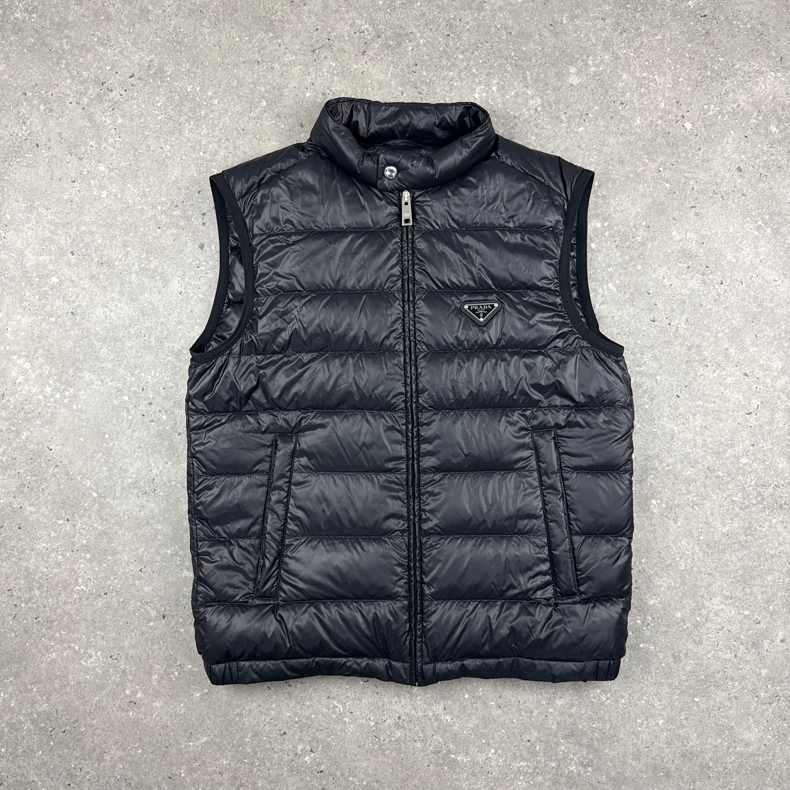 PRADA BERMUDA GILET - 48 (FITS S)