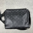 LOUIS VUITTON MESSENGER BAG
