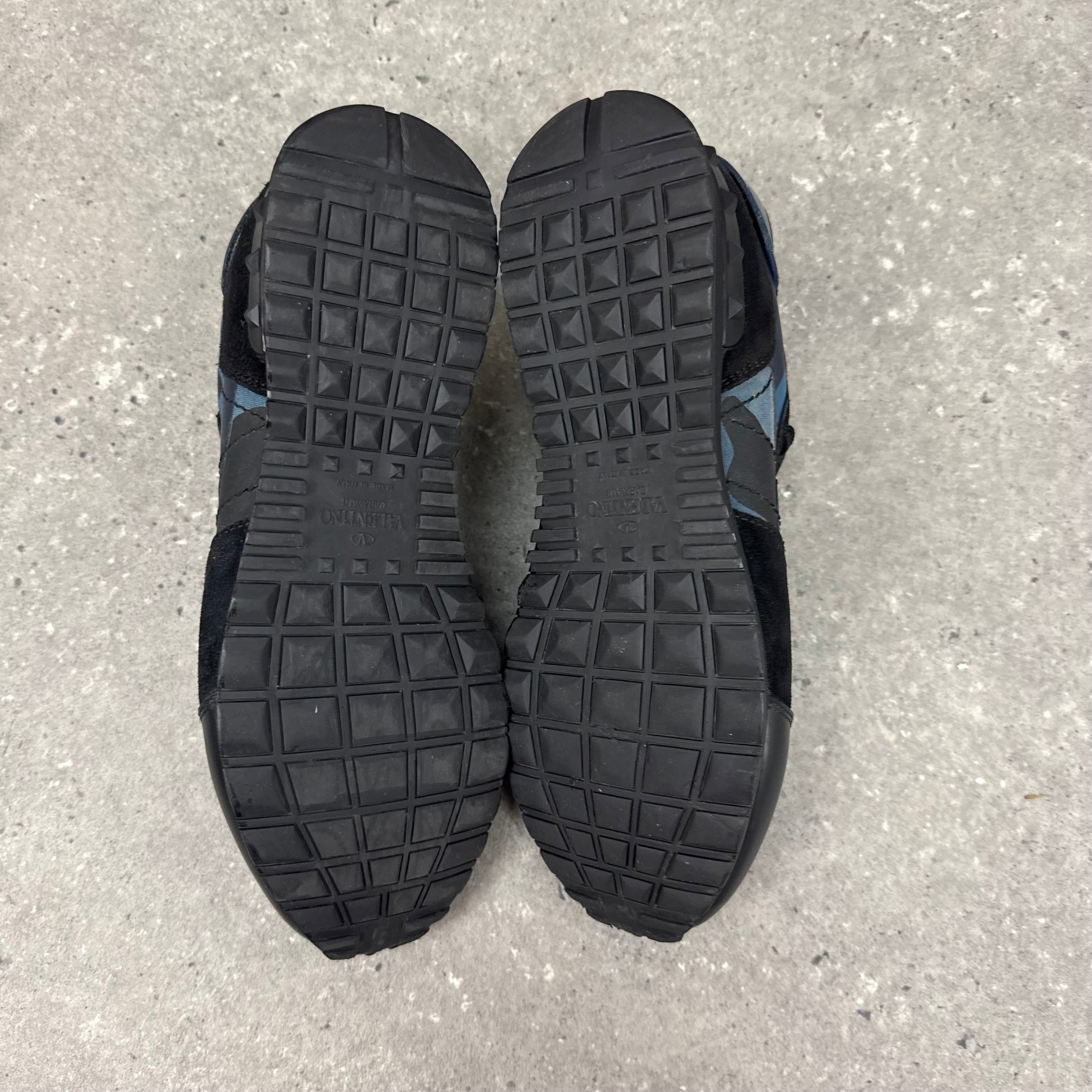 VALENTINO ROCKRUNNER BLUE - (EU42.5 / UK8.5)