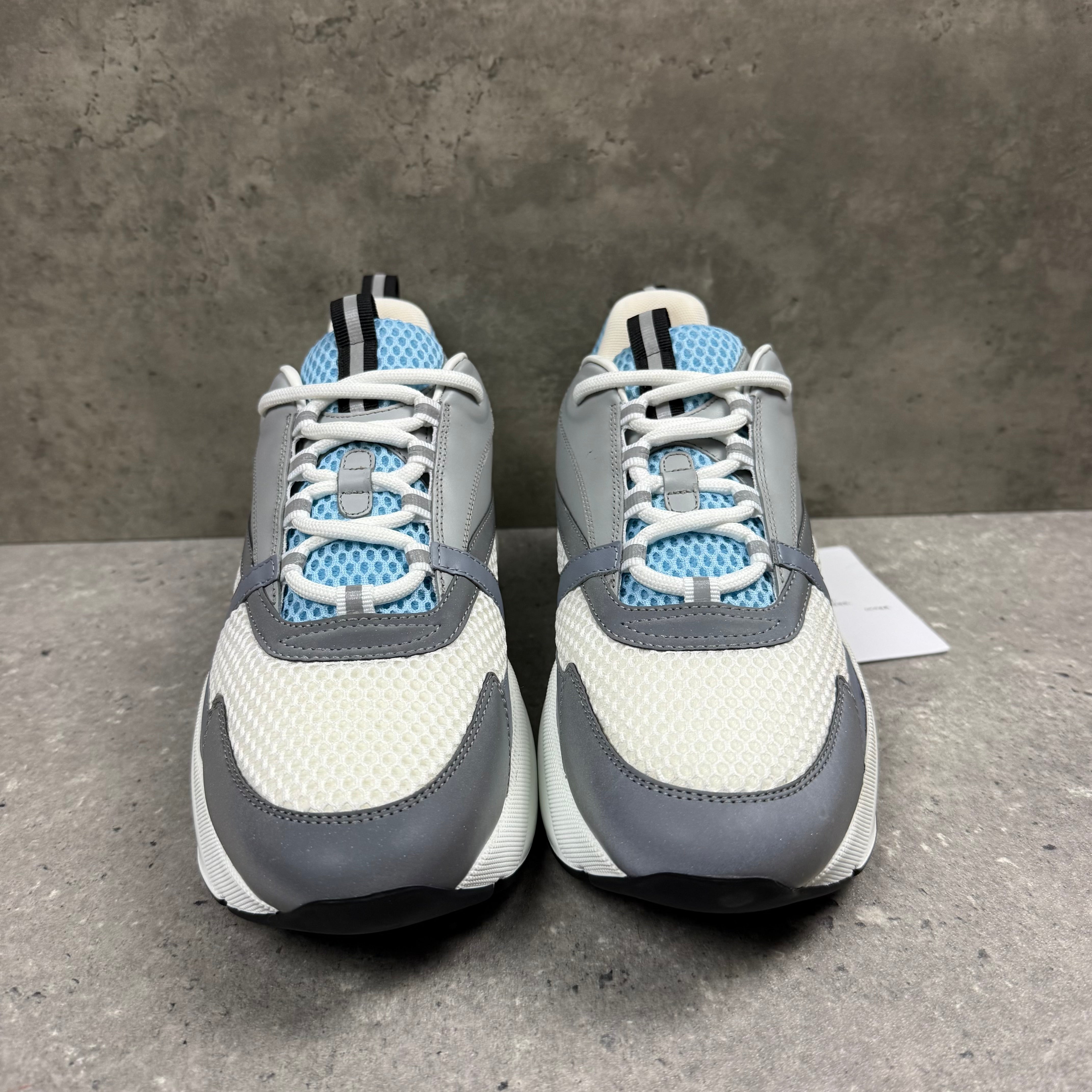 DIOR B22 BABY BLUE - (EU44 / UK10)