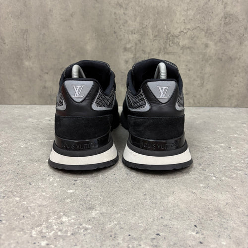 LOUIS VUITTON RUNAWAY BLACK - (EU40 / UK6)